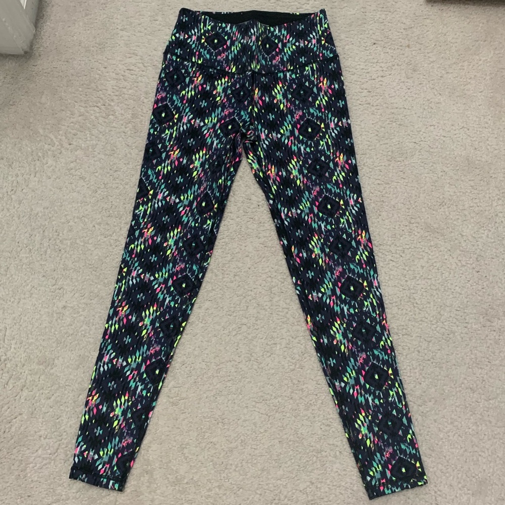 VSX workout leggings